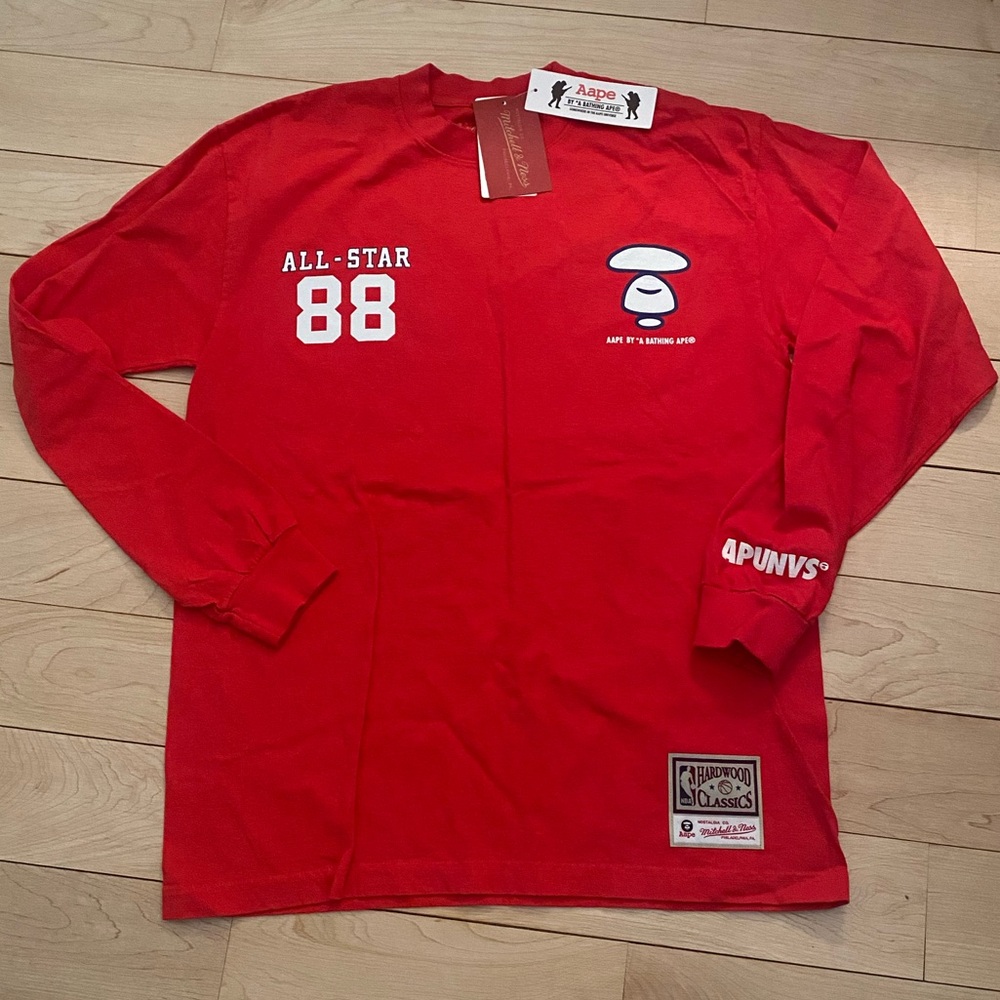 Mitchell & Ness x AAPE Hardwood Classics 1988 NBA Long Sleeve T-Shirt Size M